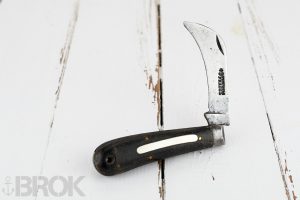 Gros couteau ancien de travail véritable Pradel serpette